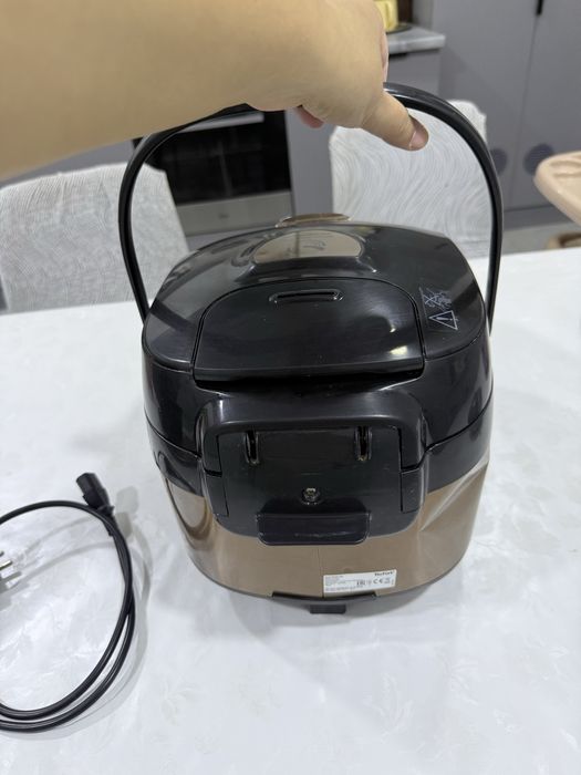 Продам мультиварку Tefal