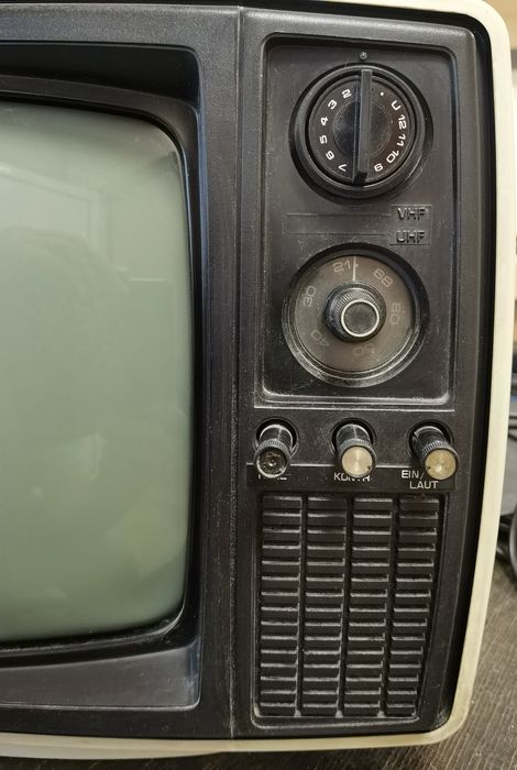 Телевизор антика Palladium 764/086