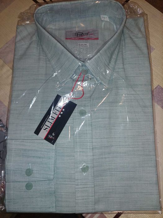 Чисто нова мъжка риза Pierre