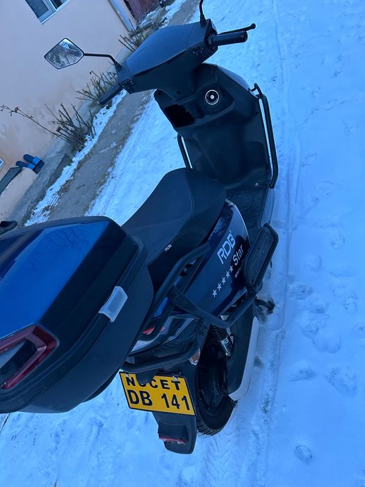 Scuter electric STAR FULL 2000W , 72V -655 km - ca nou