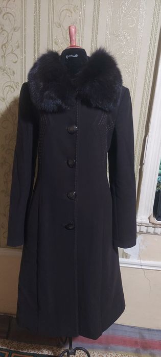 Drap palto ozgina kiyilgan xolati aloo