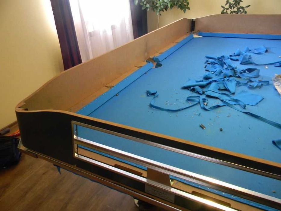 POSTAV mese de biliard, tacuri biliard, bile si varfuri, creta biliard