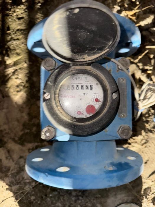 Продам краны задвижки для труб