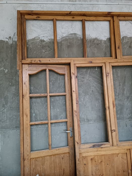 Тахта эшик ва ром сотилади