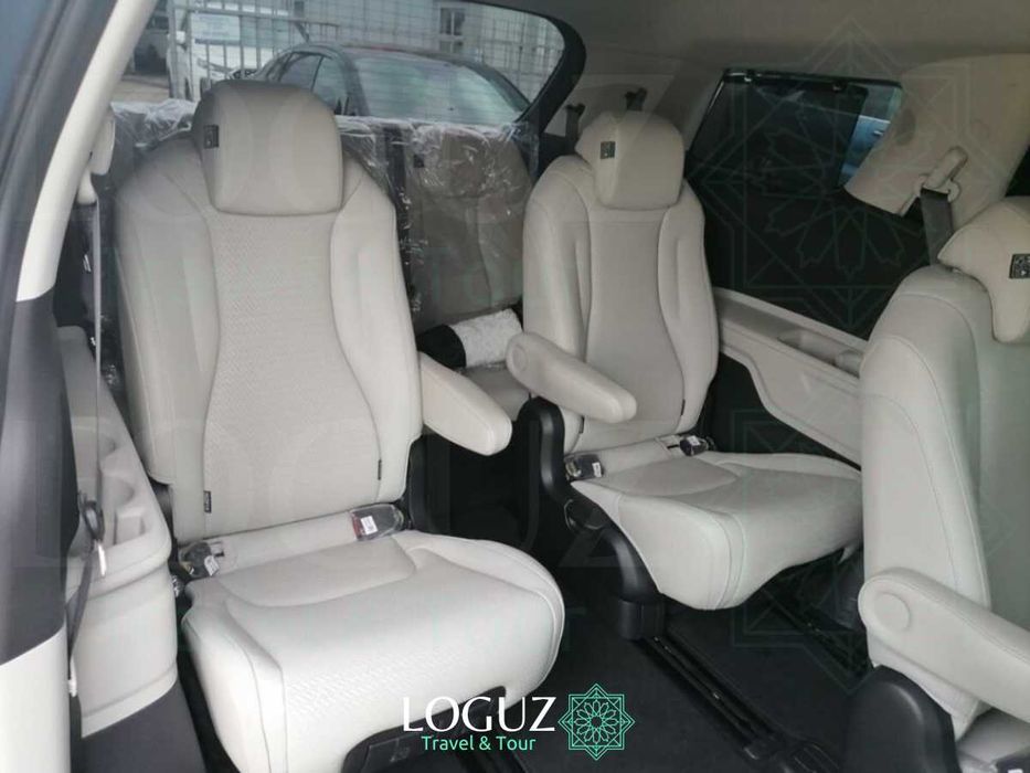 Встреча/Трансфер из аэропорта до гостиницы, ресторана и вашего адреса.