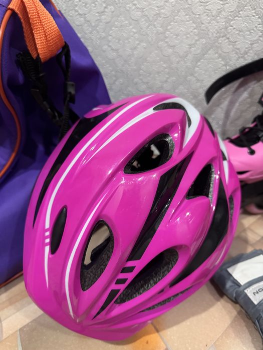 Продам роликовые коньки для девочки