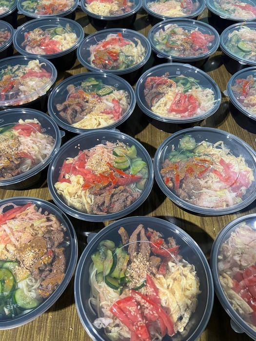 Доставка еды. завтрак, обед и ужин