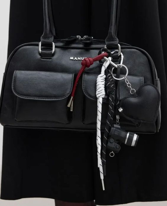 Стилна дамска чанта Manuka