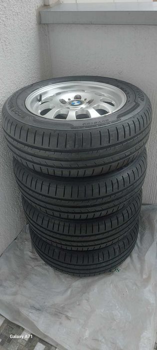 Оригинални джанти с гуми BMW