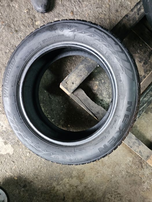 2 anvelope iarna 205 55 16 Nexen