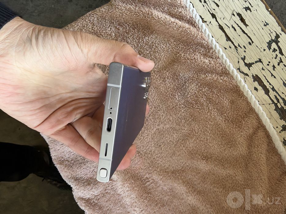 s24 ultra 12.512g holati ideal karopka yoq oqip tel qlila veytnam