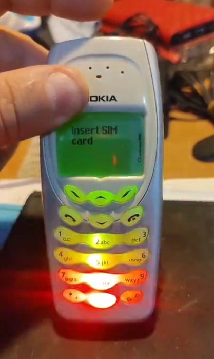 Tastaturi luminoase pentru Nokia 3410, 3510i si 7210