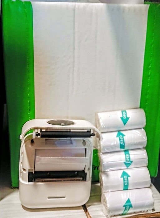 Мини принтер за печат+ 5ленти стикери