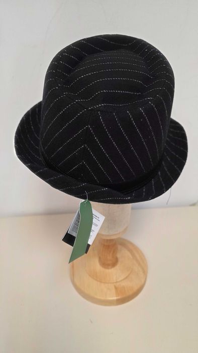 Pălărie Zylioo Trilby Fedora cu lână, 60 cm L – neagră cu dungi