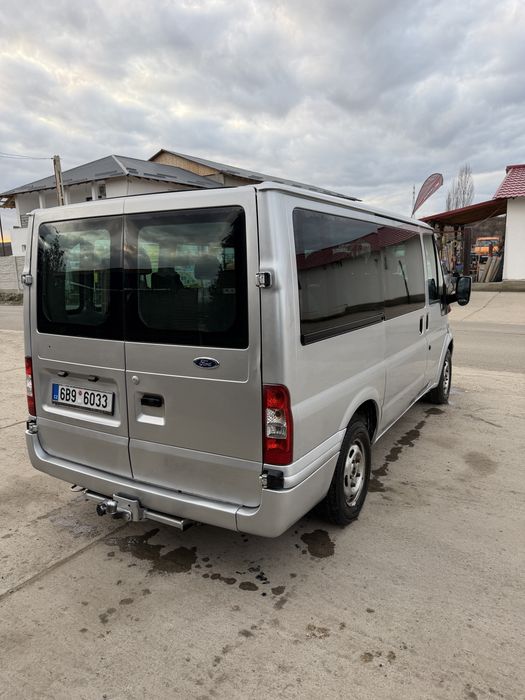 Microbuz Ford Transit 8+1