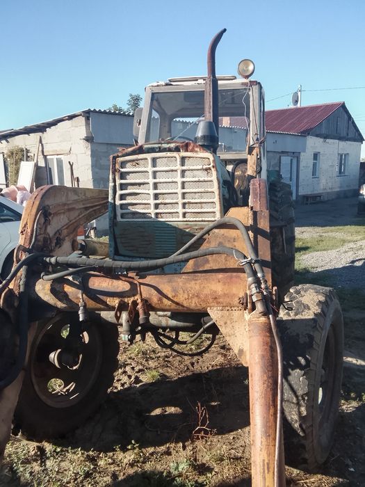 Продам трактор в хорошем состоянии