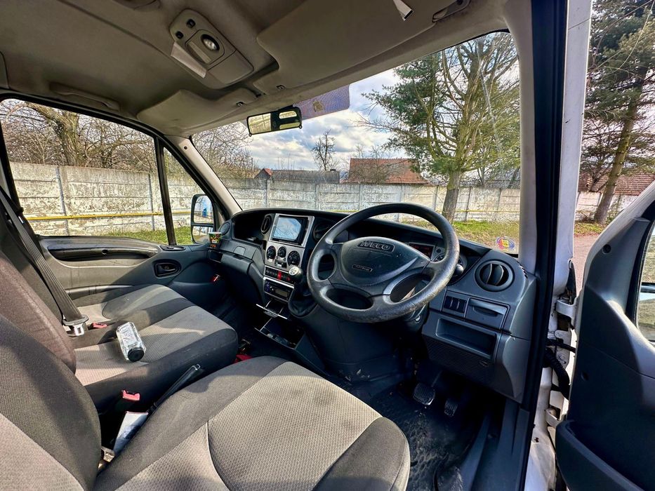 Autoplatforma iveco