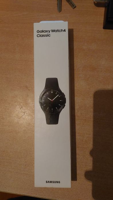 Продавам Galaxy watch 4  Classic 46mm