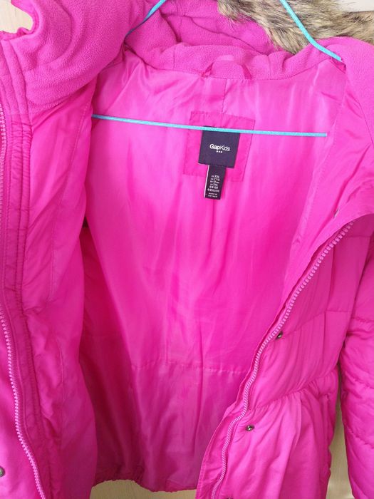 Vând haină de fâș pt  fete măr. 150 cm