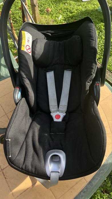 Кошница за кола cybex cloud Q ,база , адаптери gazelle s,
