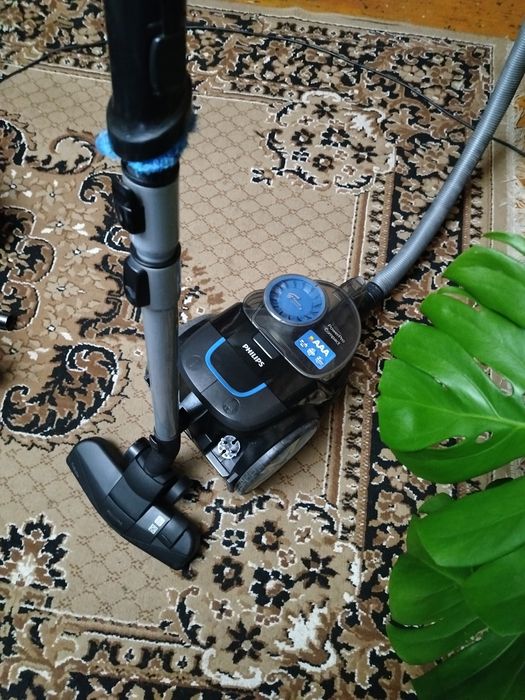 Пылесос ФИЛИПС кантейнер