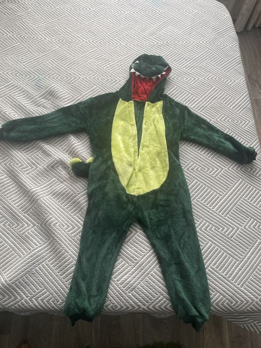 Кигуруми дракон костюм