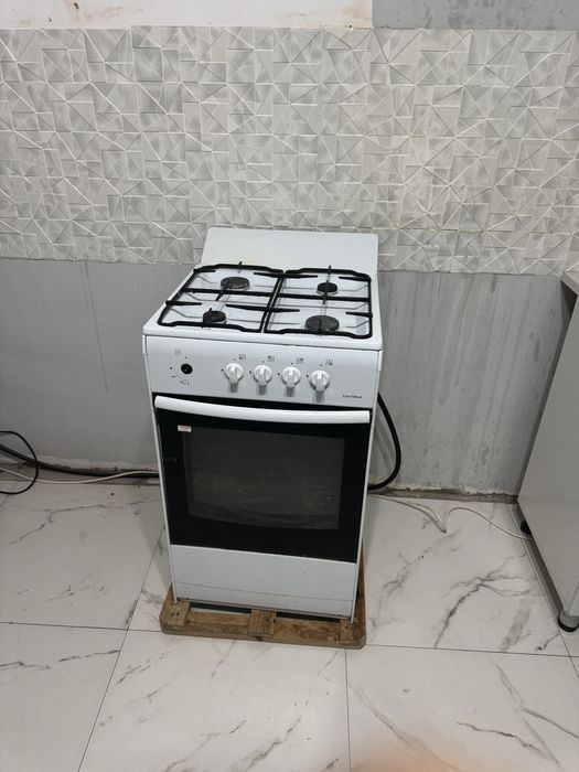Продам газ плиту