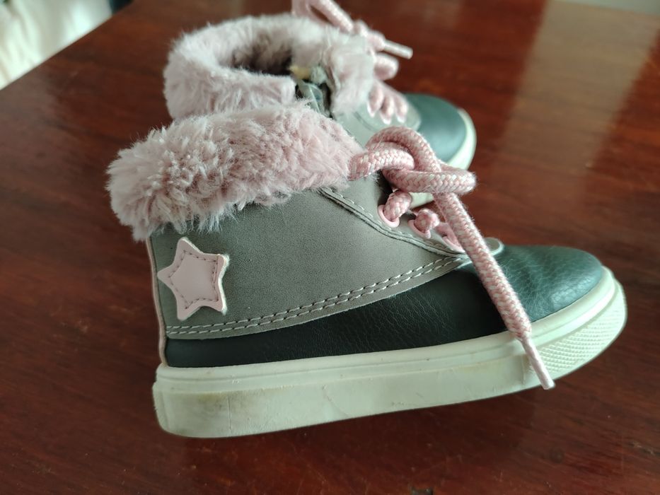 Детски обувки 23ти номер