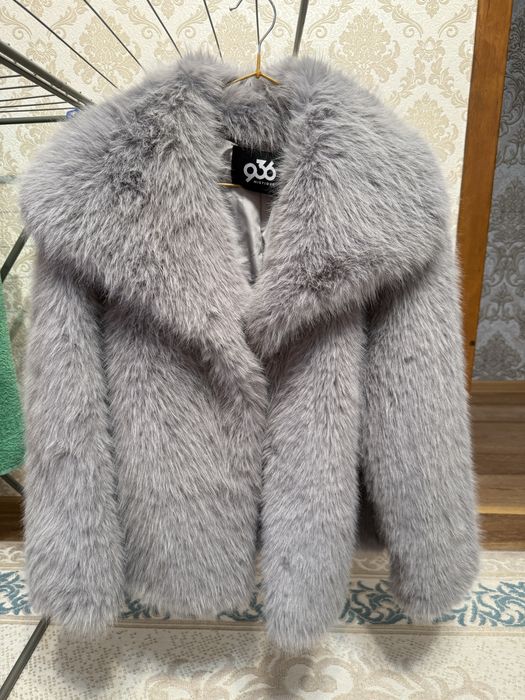 Шубка (эко-мех), размер 44 — 4 000 ₸