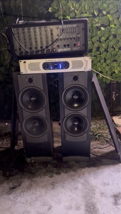 Vand boxa sau schimb