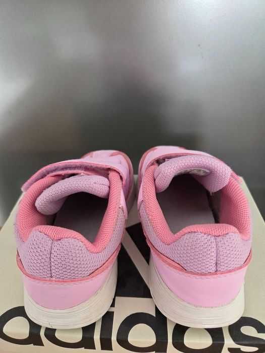 Маратонки Adidas, 25 1/2