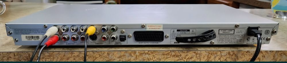DVD/CD/RW КАРАОКЕ Проигрыватель с Микрофоном.