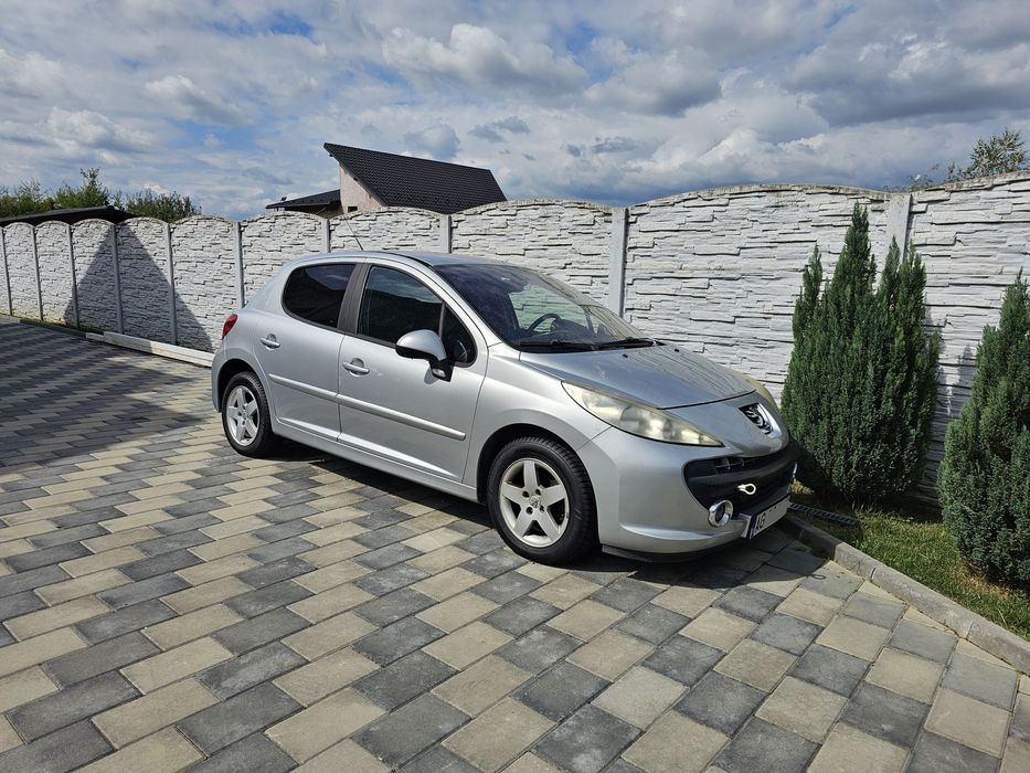 Peugeot 207