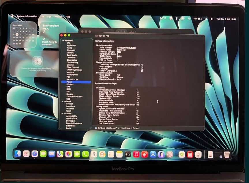 Vand MacBook Pro M1, 8gb RAM, 512 gb Memorie Interna