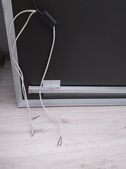 Зеркало для ванной 100×80см.