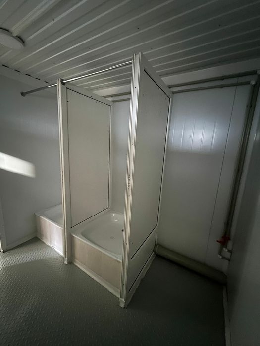 Контейнер с душевой, туалетом, санузел