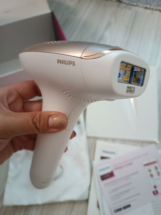 Фотоепилатор Philips Lumea Advanced SC1997/00