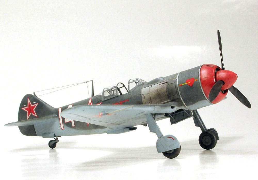 Сборная модель самолета Ла-7 (КР, 1:72)