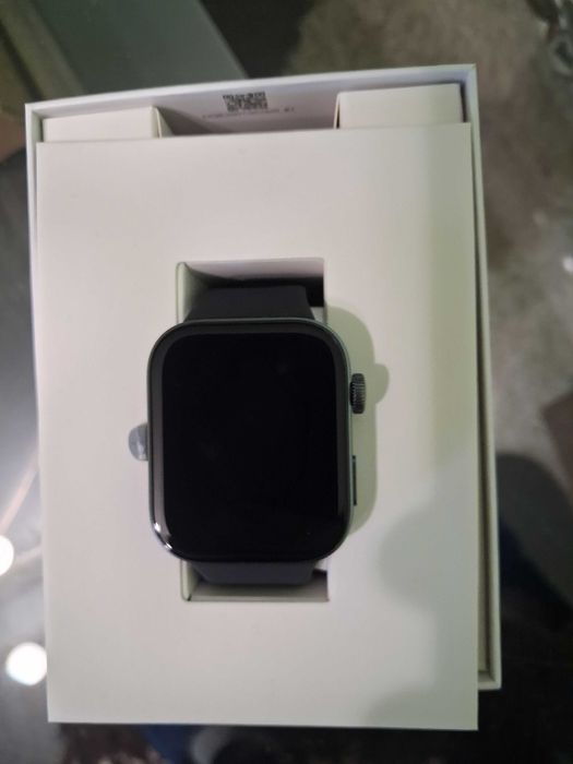 Смарт часовник HUAWEI FIT 3