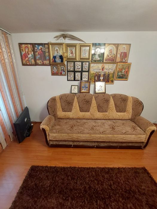 Vând  apartament 2 camere et.2