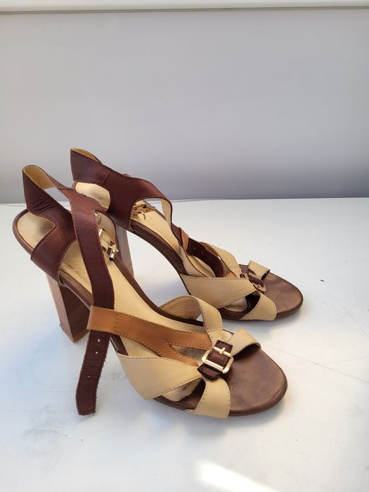 Красивые туфли продаю