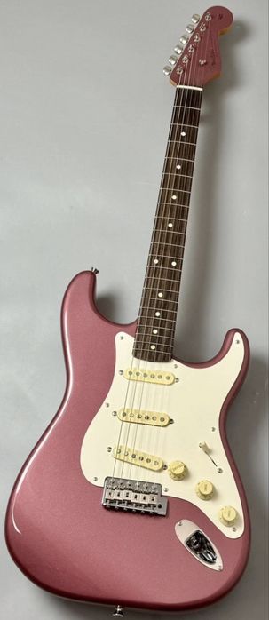 Fender char stratocaster japan