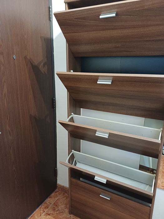 Vând pantofar și cuier mobexpert