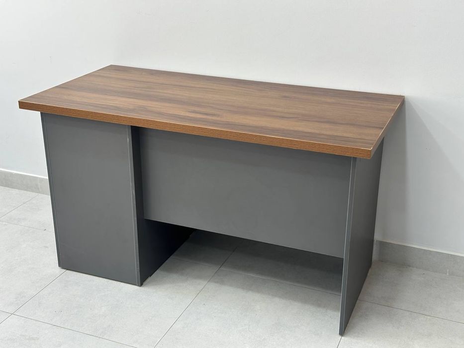 Стол однотумбовый 3х секционный