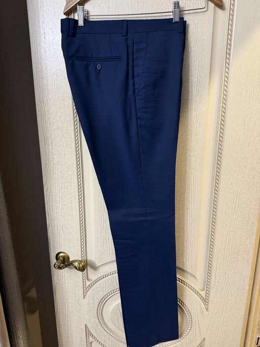 Костюм синий Pierre Cardin