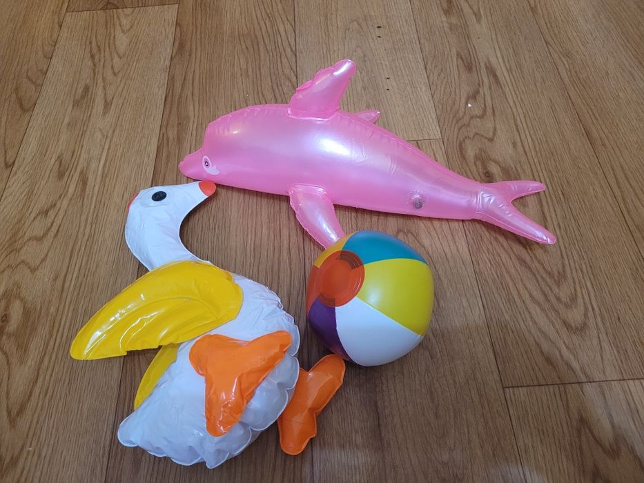 Игрушки надувные для девочки !