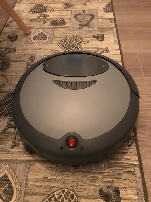 Aspirator inteligent robot