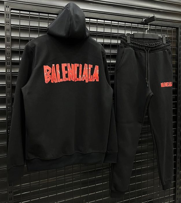 Trening Barbati Balenciaga Negru & Rosu!