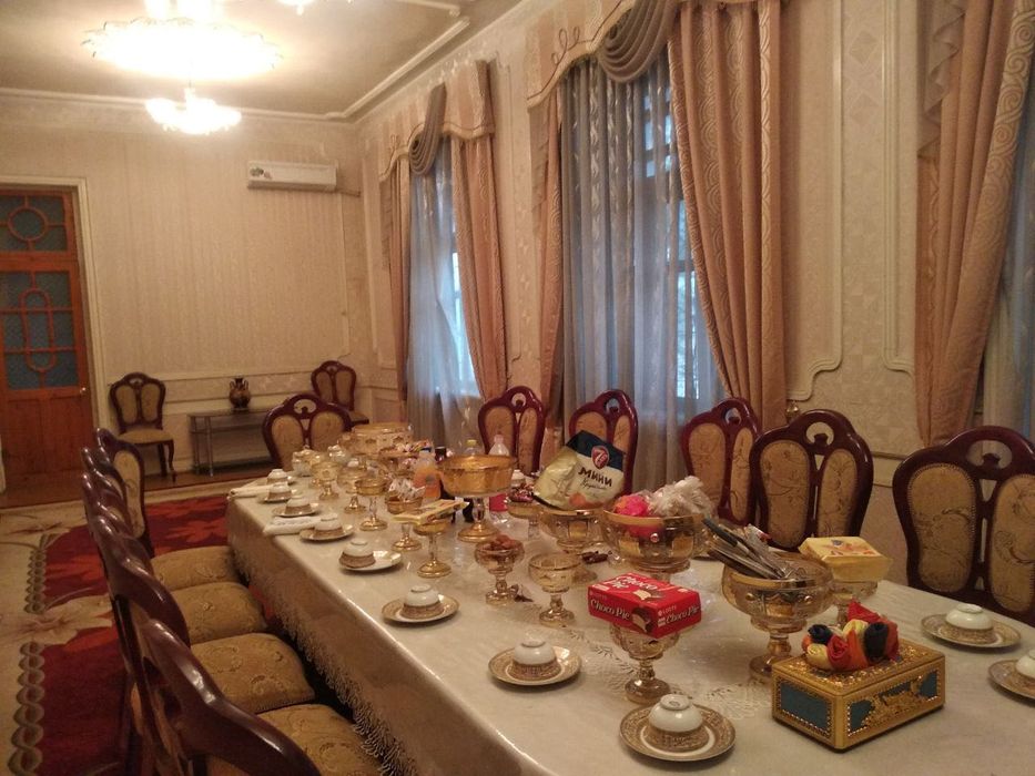 Shoshilinch ravishda hovli uy sotiladi