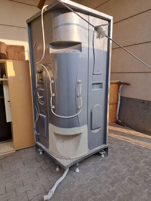 Dushavoy kabina sotiladi